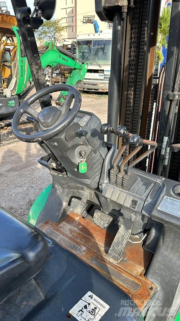 Mitsubishi FG30N 堆高機(叉車)-其他