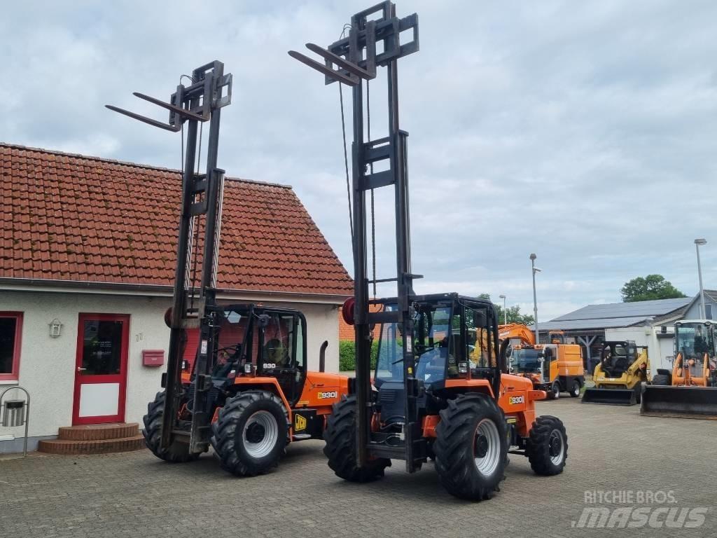 JCB 930-4 越野車