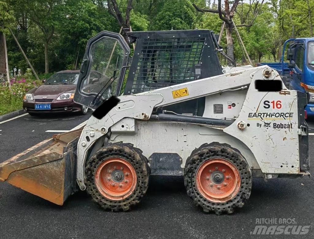 Bobcat S 16 滑移轉向裝載機