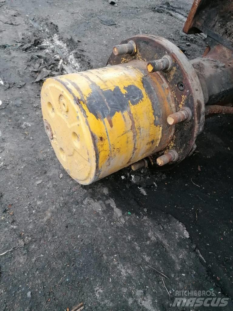 Volvo EW140 2002r 旋轉式挖土機/掘鑿機/挖掘機