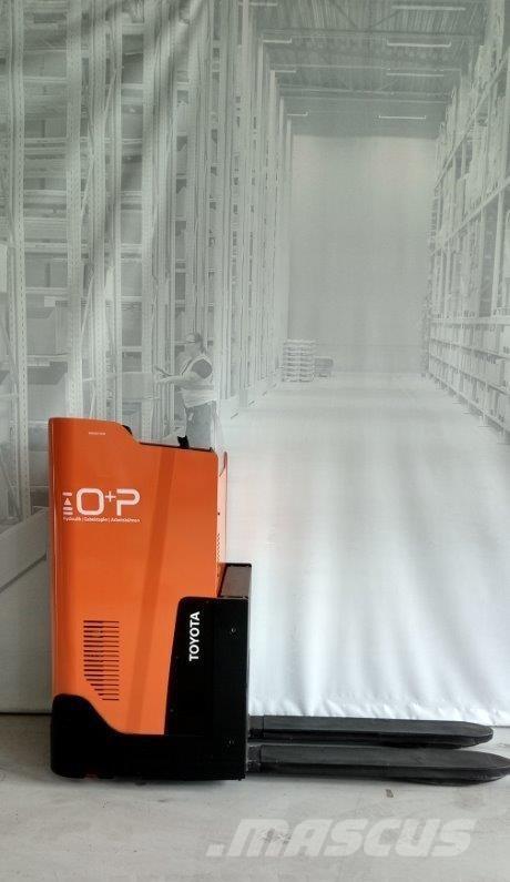 Toyota LSI200 行走控制式堆積機