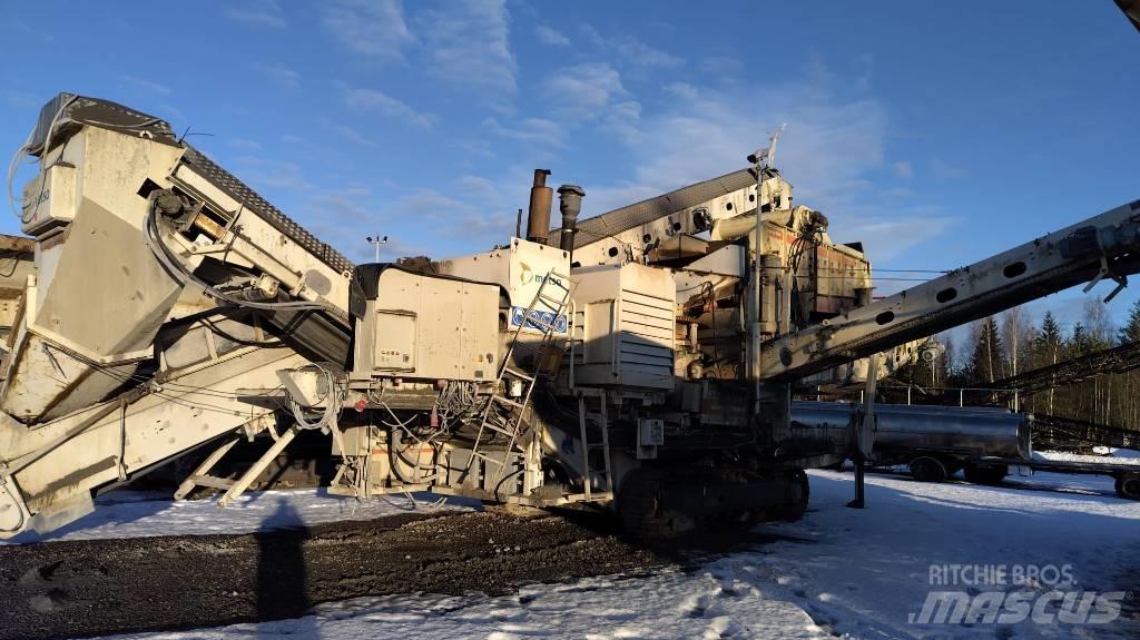 Metso LT 200 HPB 移動式壓碎機