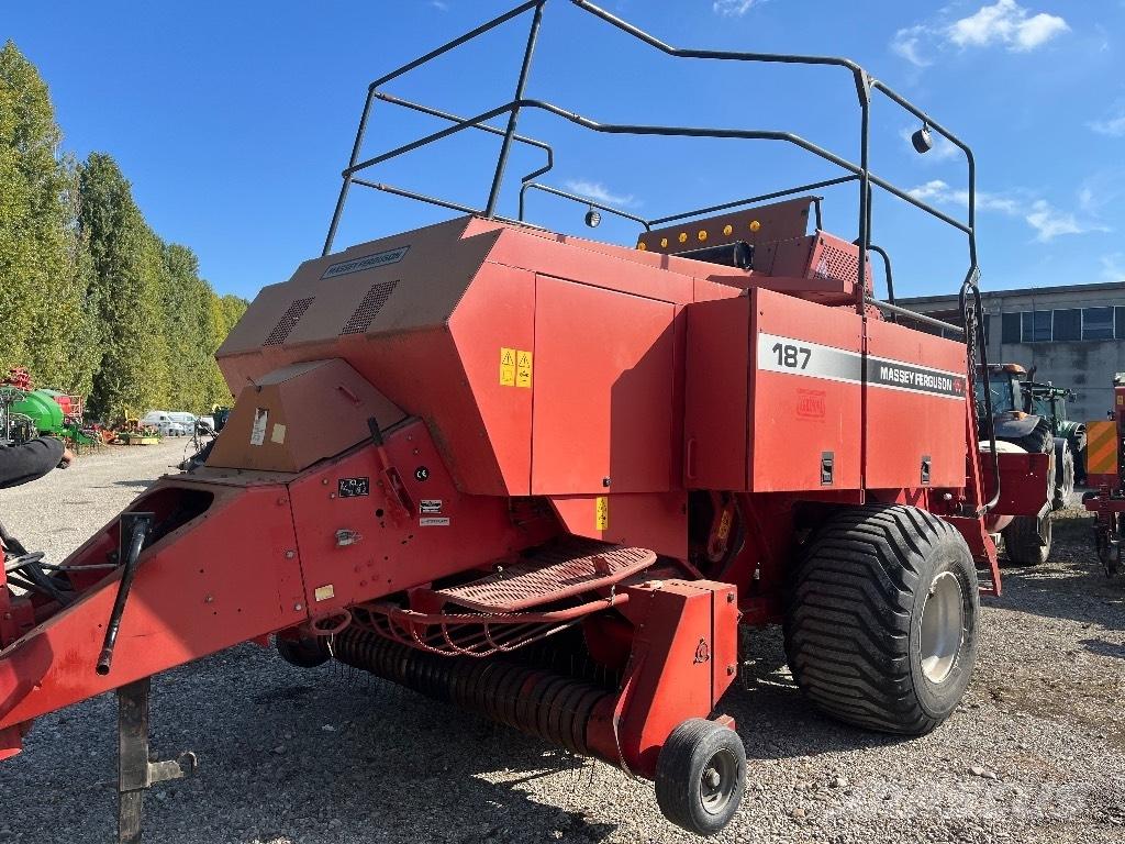 Massey Ferguson 187 方形打捆機