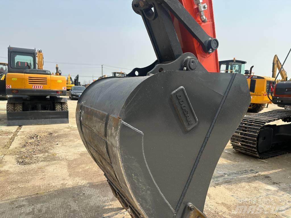 Doosan DX 225LC-9C 履帶式 挖土機/掘鑿機/挖掘機