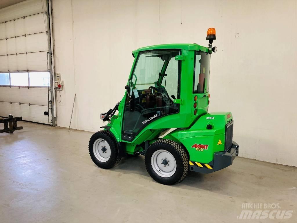 Avant 635 小型裝載機