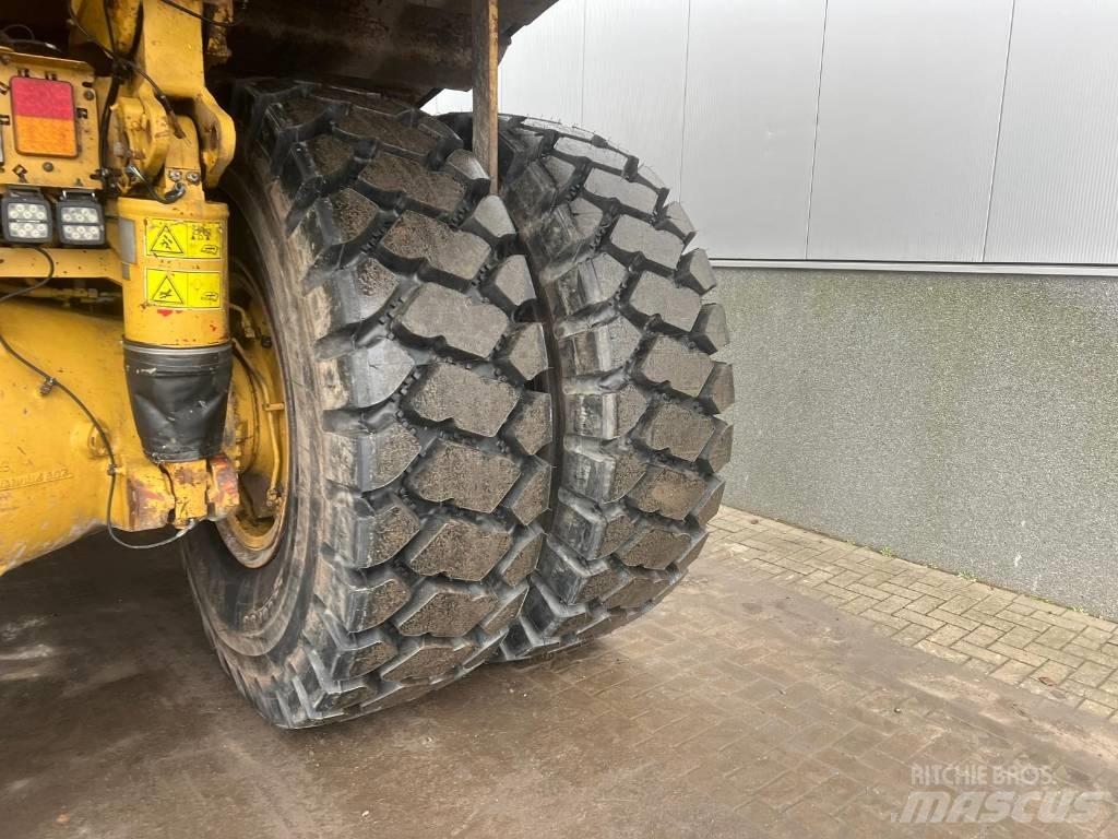 CAT 775 G 剛性傾卸卡車