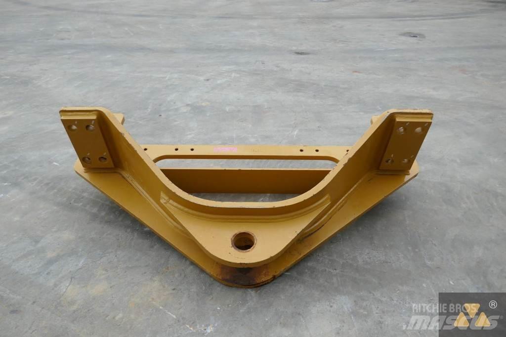 CAT 140M3 Drawbar 其他組件