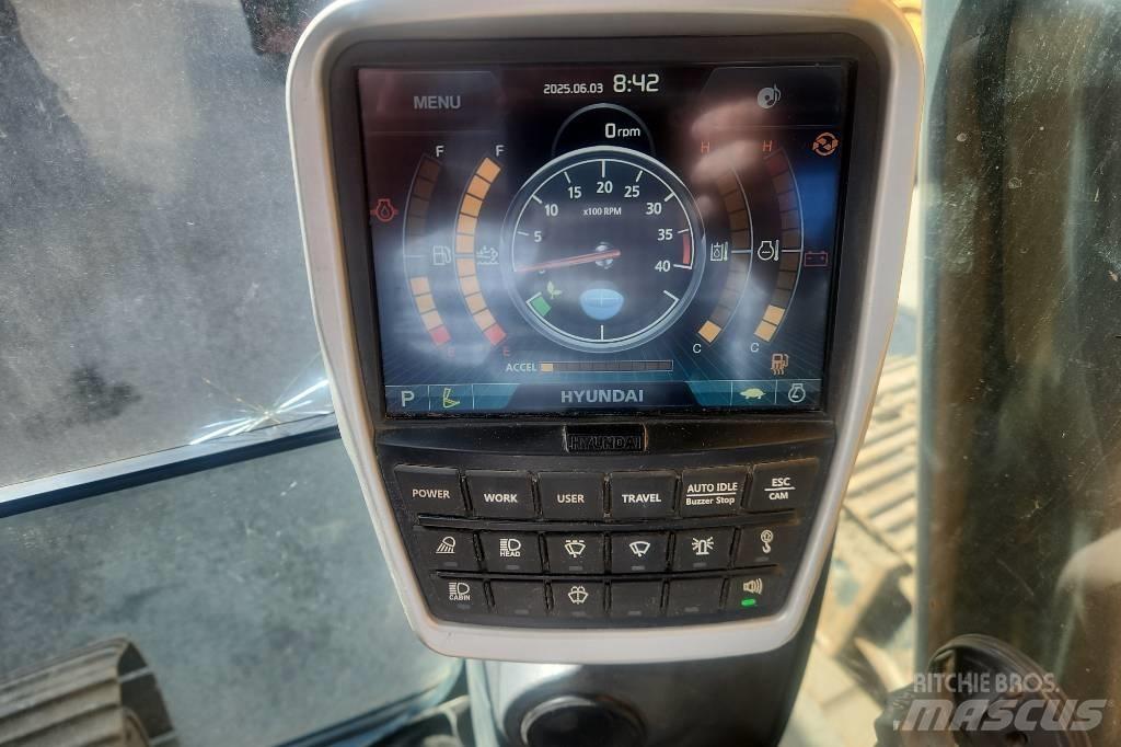 Hyundai HX 235 LCR 履帶式 挖土機/掘鑿機/挖掘機