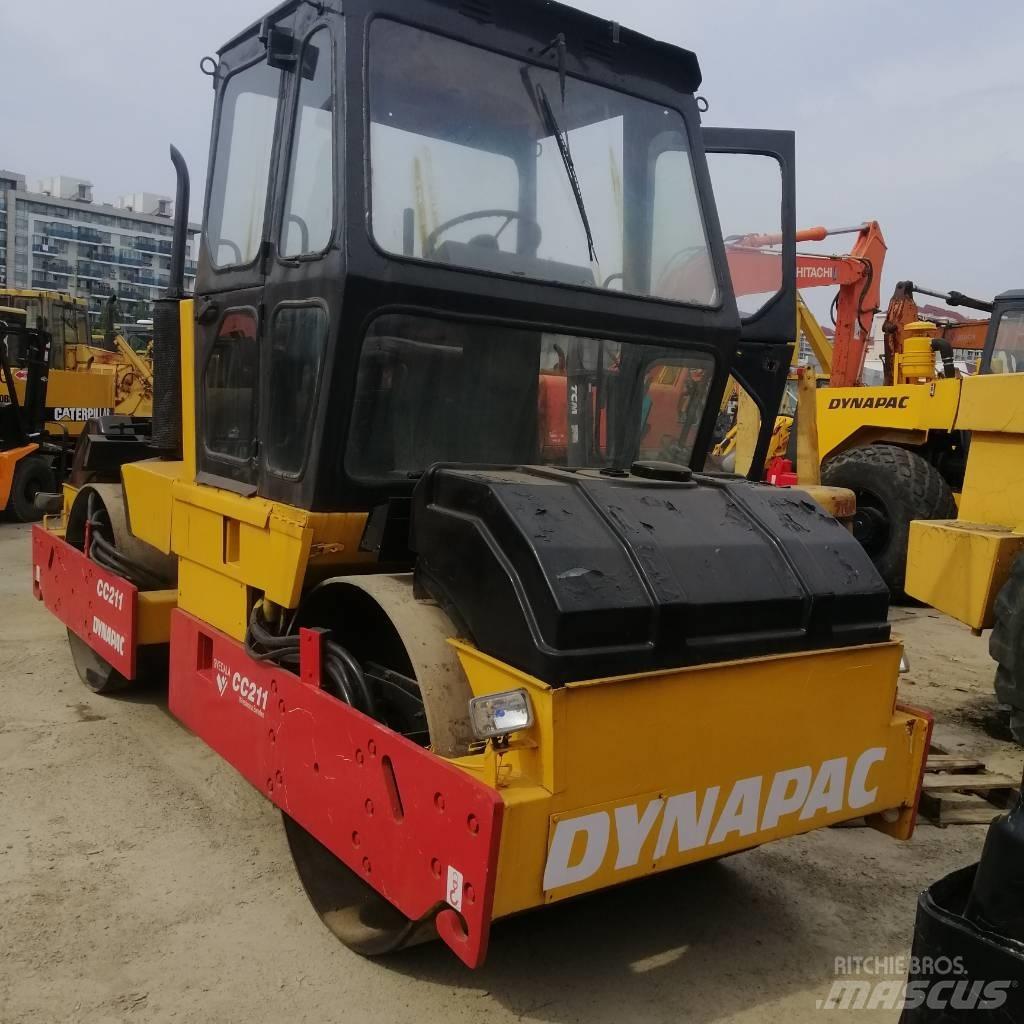 Dynapac CC 211 雙輪滾壓機