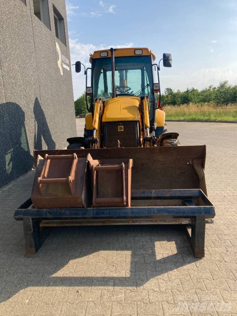JCB 3 CX 反鏟裝載機