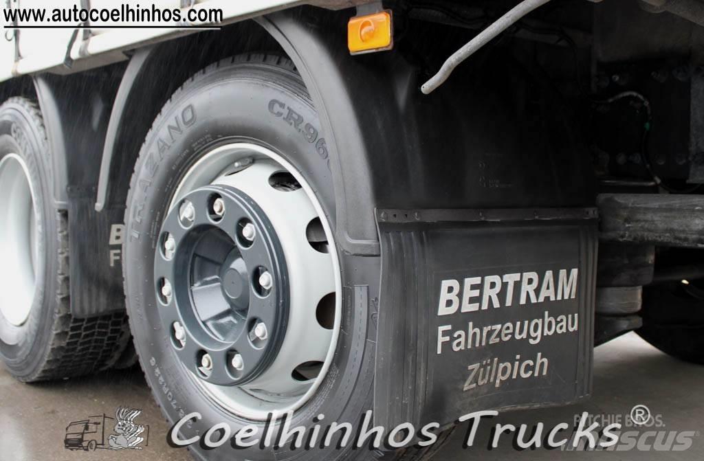 Volvo FM 410 篷布卡車