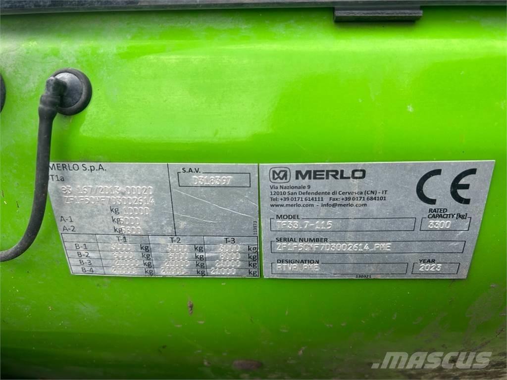 Merlo TF 33.7-115 伸縮臂操作車