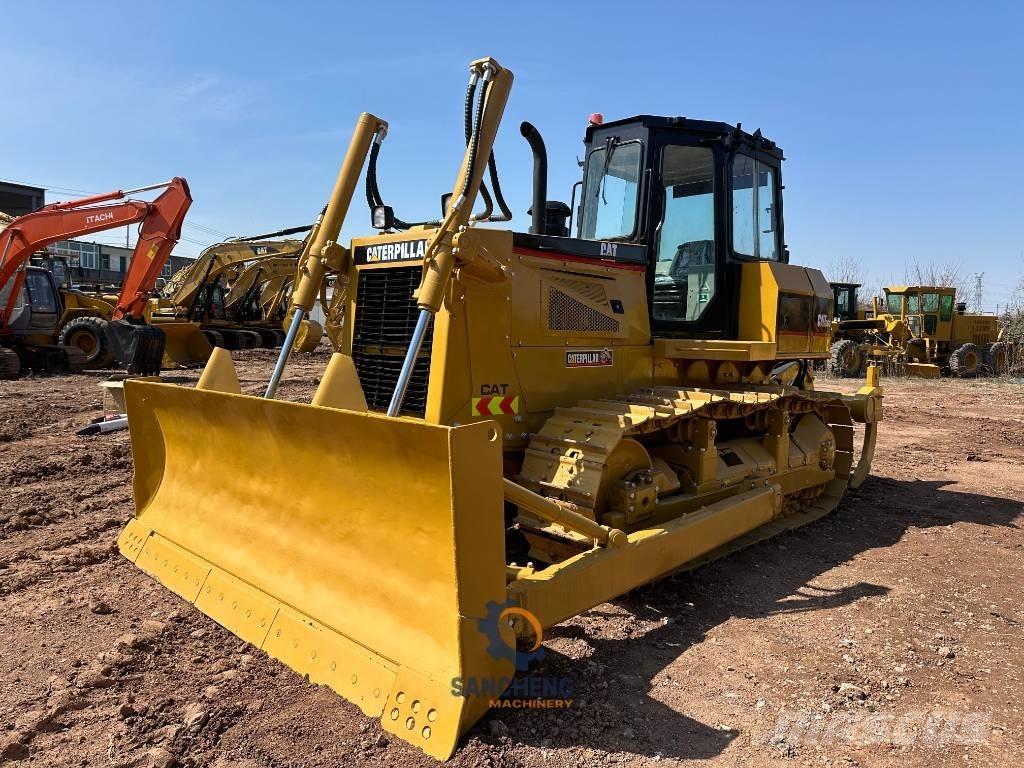 CAT D 6 G 履帶推土機