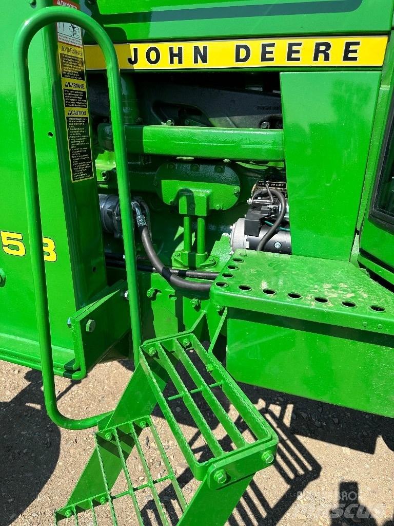 John Deere 4230 曳引機