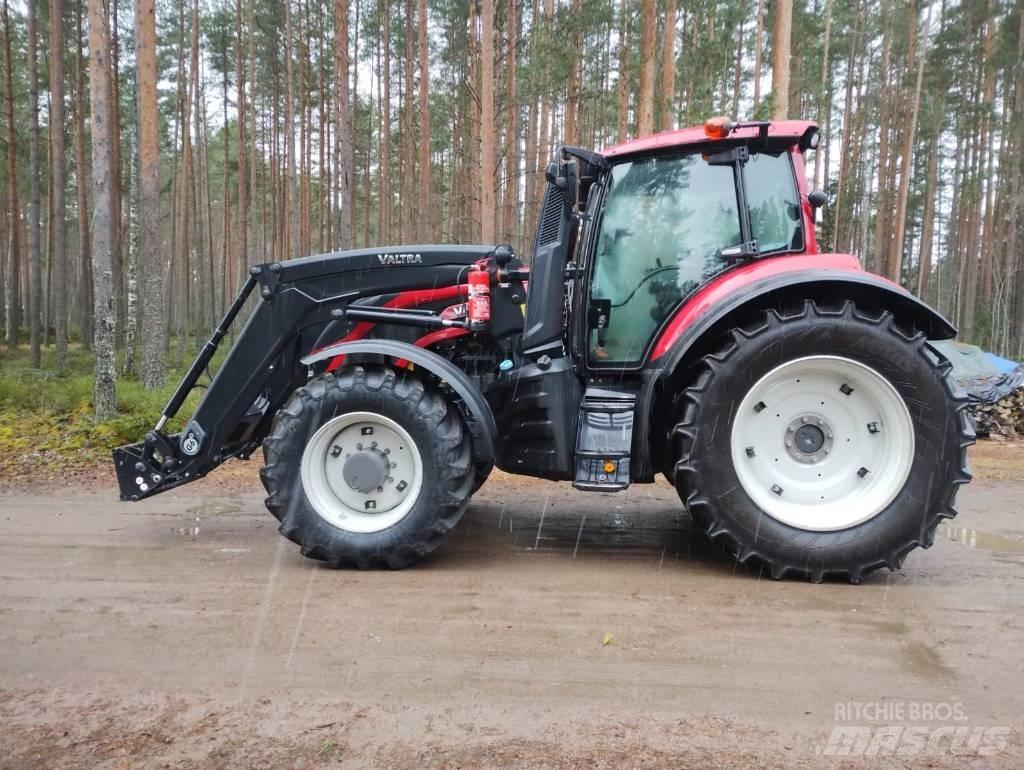 Valtra T234 Active 曳引機