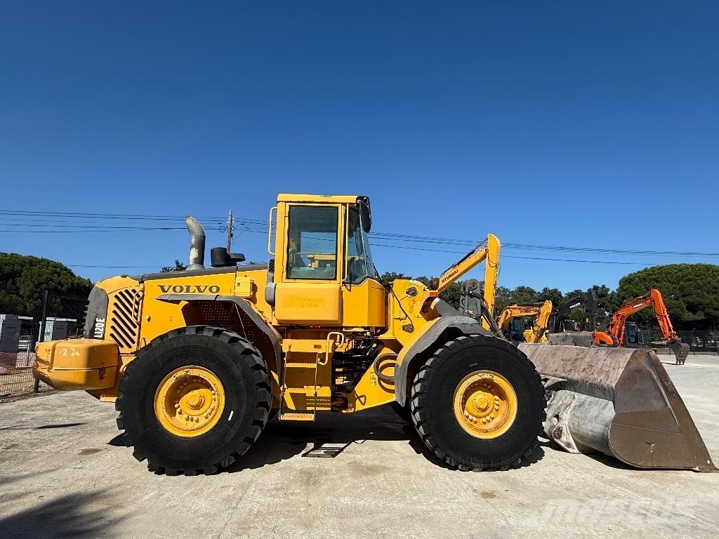 Volvo L 120 E 輪胎式裝載機