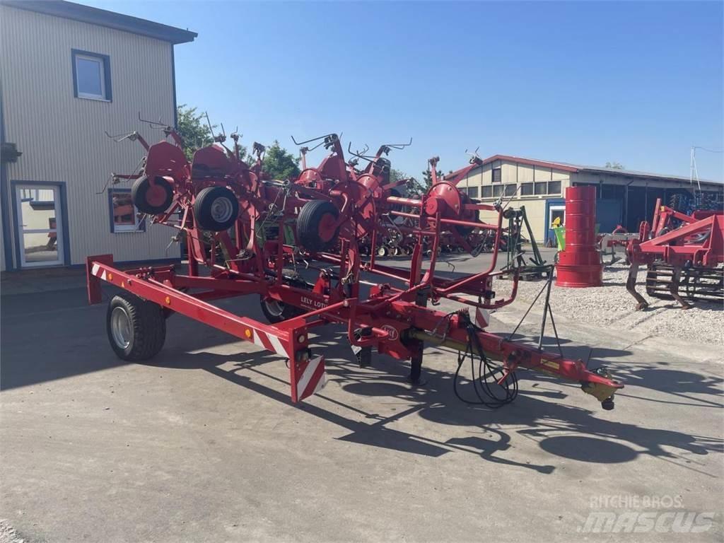 Lely Lotus 900P 耙與翻草機