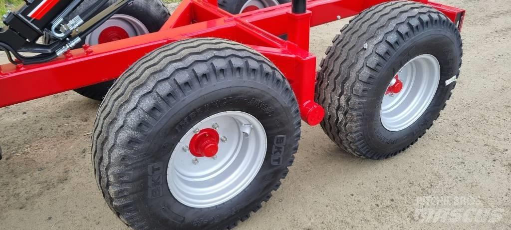 Mowi 1050 林業拖車