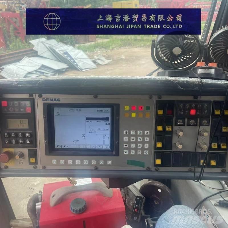 Demag CC 2800 履帶式起重機