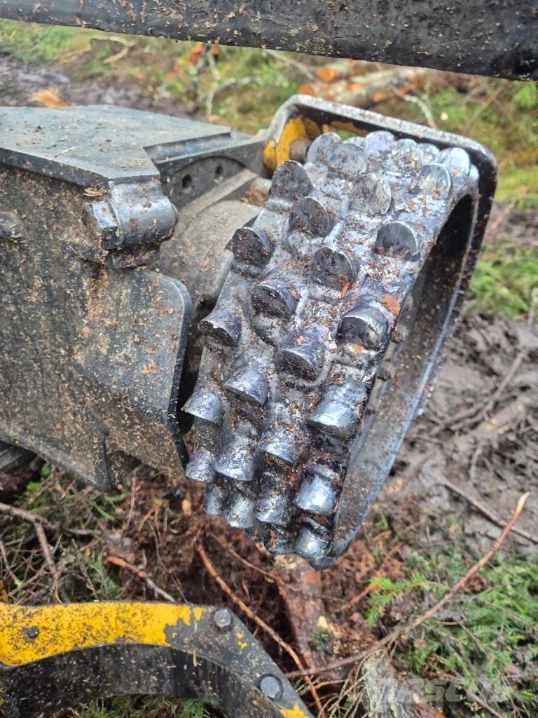 Ponsse Bear 6W 收穫機