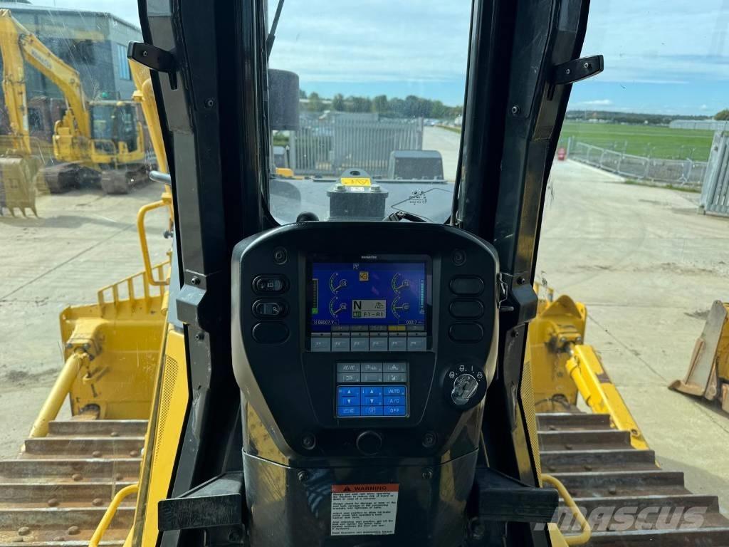 Komatsu D85PX-18 履帶推土機