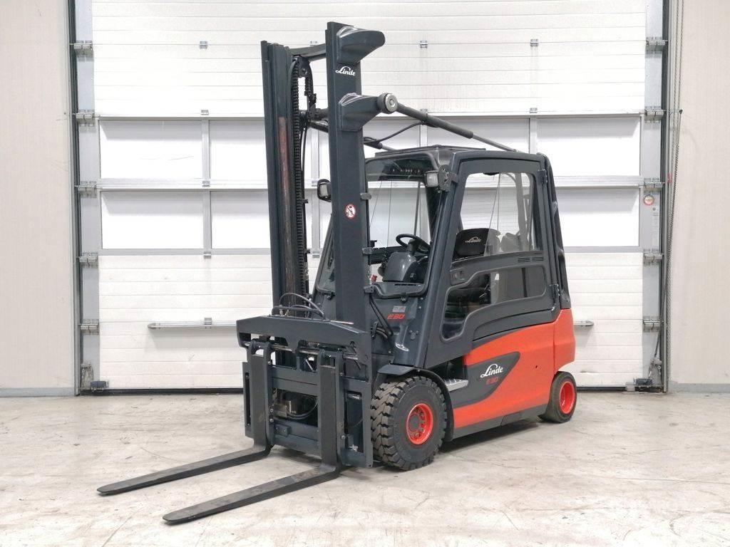 Linde E30L-01 電動堆高機