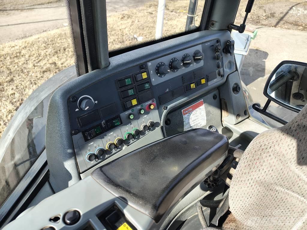 Valtra C120 曳引機