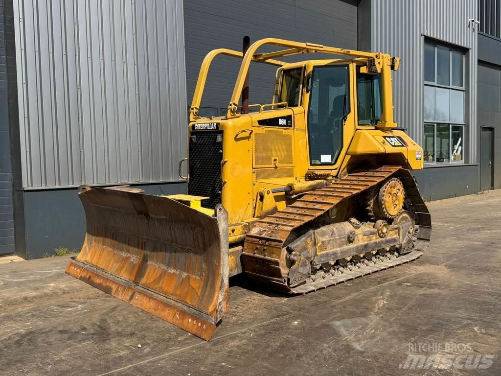 CAT D6N 履帶推土機