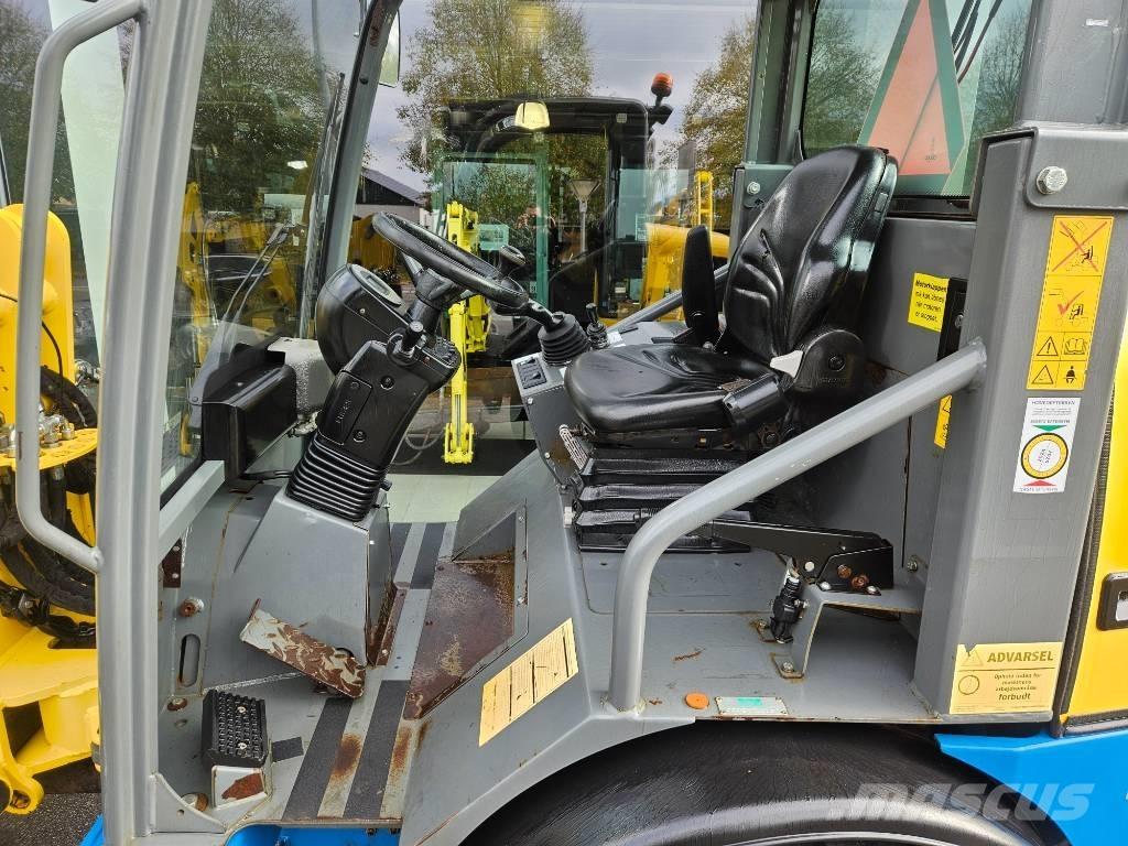 Weidemann 2070LP 小型裝載機