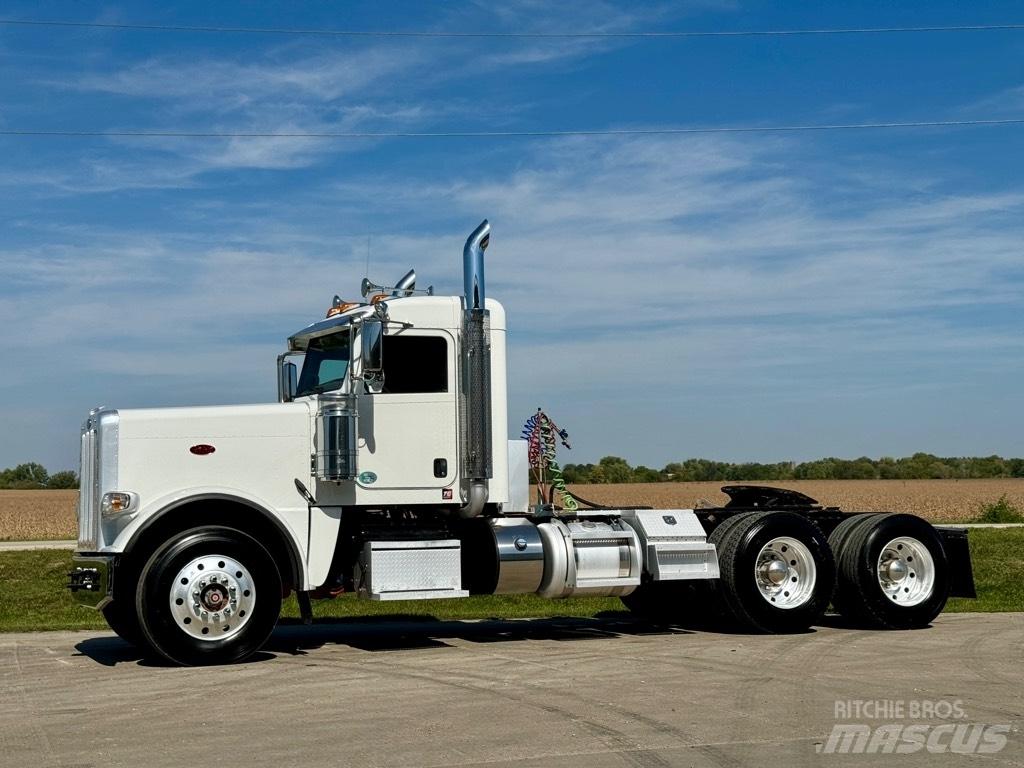 Peterbilt 389 曳引機組件