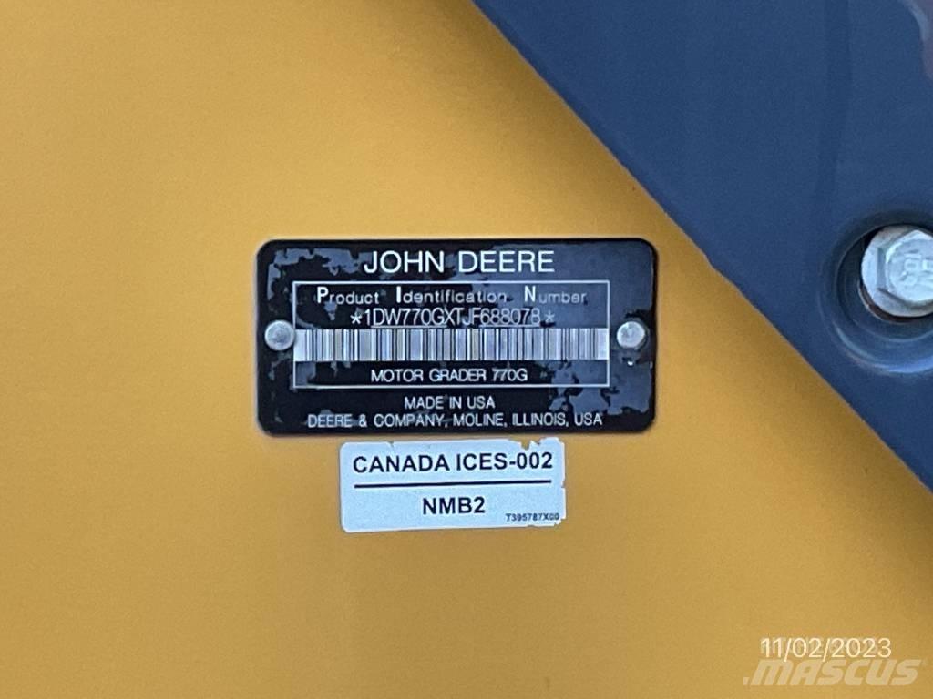 John Deere 770 G 平土機