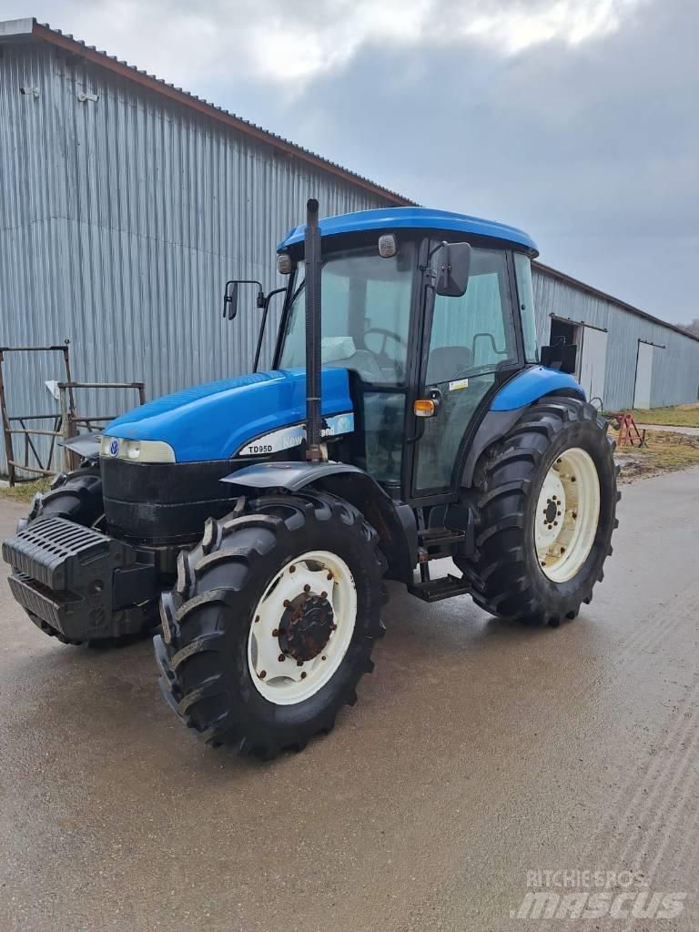 New Holland TD 95 D 曳引機