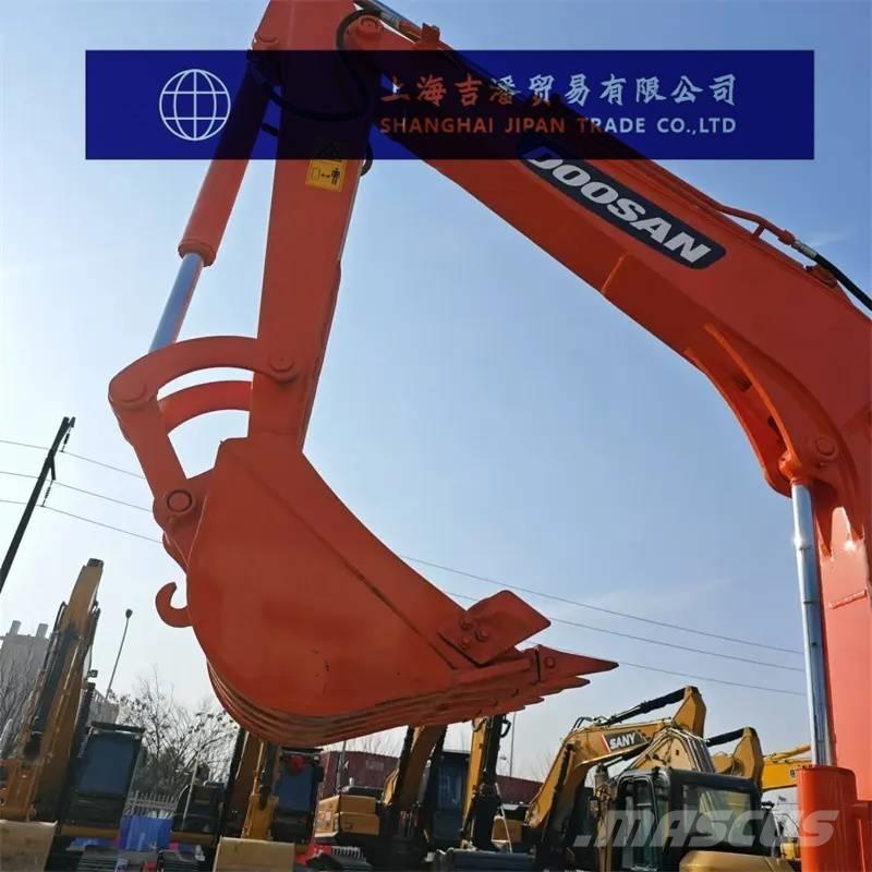 Doosan DH 55 小型挖土機/掘鑿機<7t(小型挖掘機)