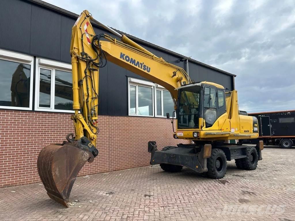 Komatsu PW200 旋轉式挖土機/掘鑿機/挖掘機
