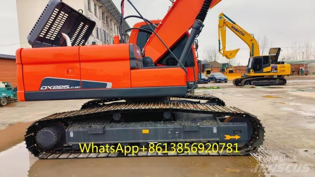 Doosan DX 225 履帶式 挖土機/掘鑿機/挖掘機