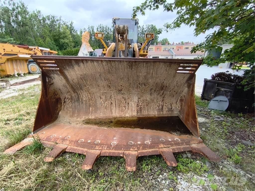 Komatsu WA600-6 其他