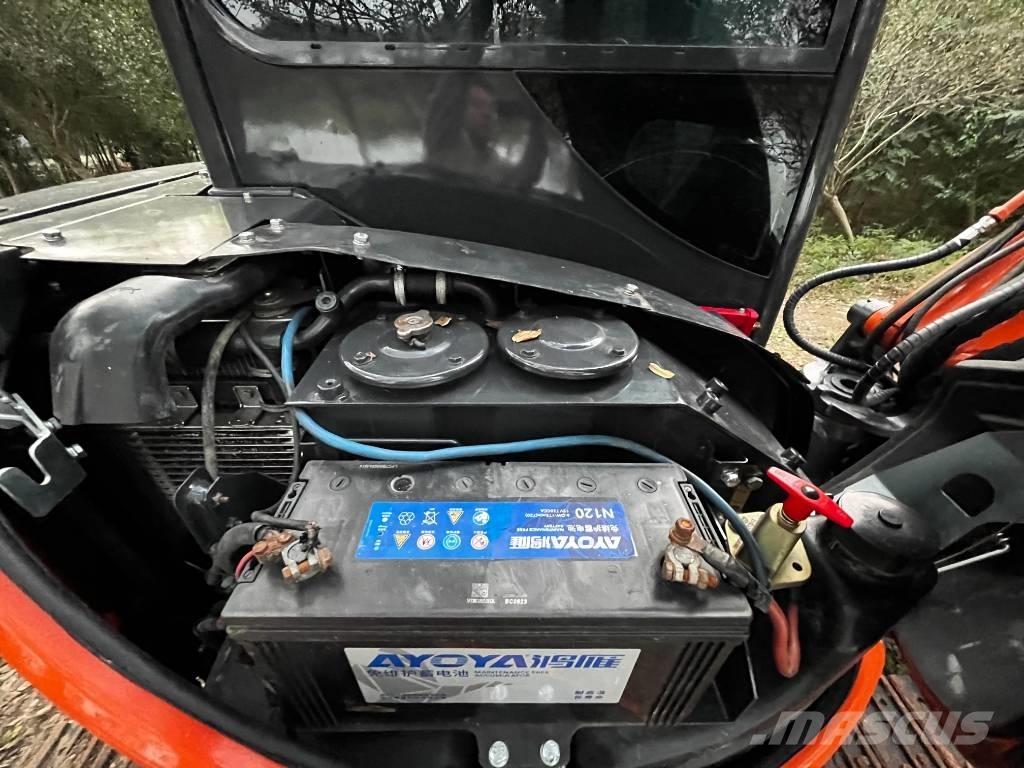 Hitachi ZX 50 U 小型挖土機/掘鑿機<7t(小型挖掘機)