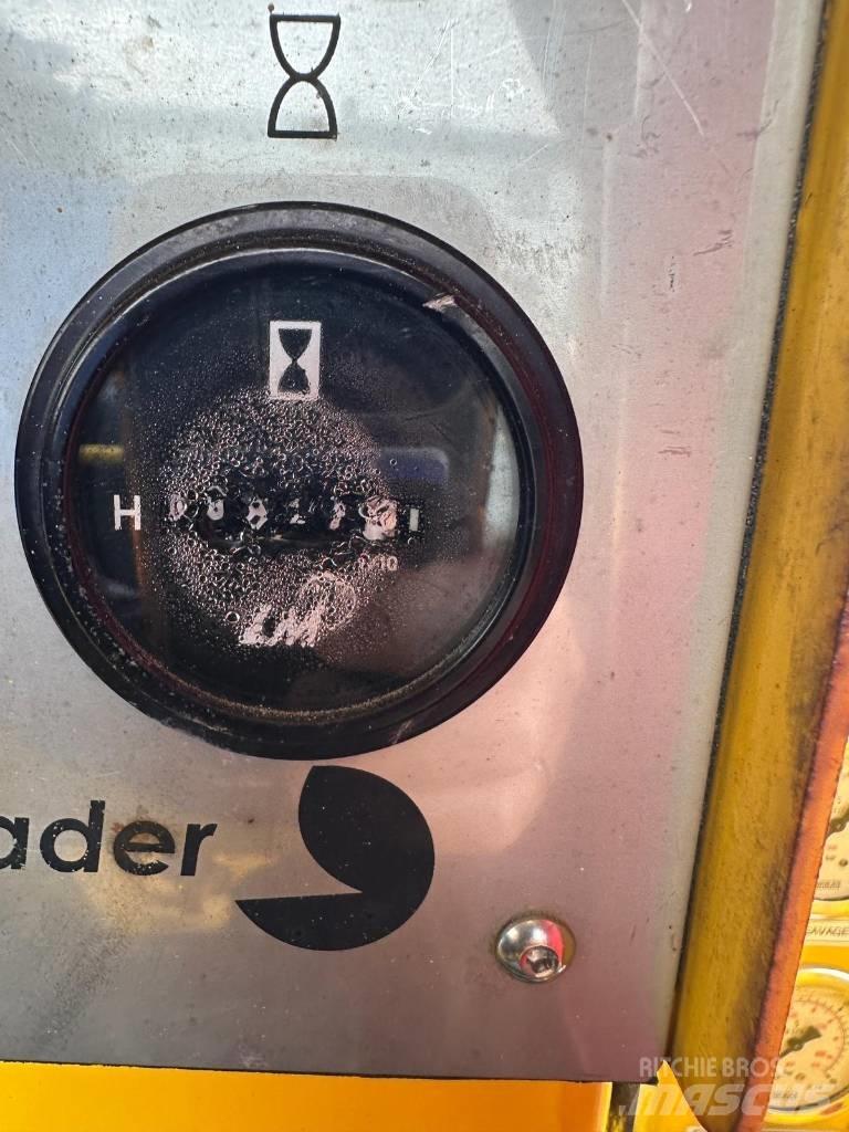  Aramine L150D 地下裝載機