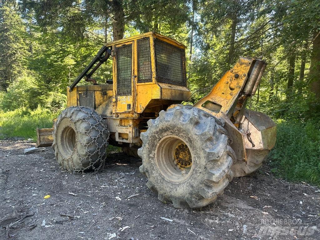 John Deere 540 E 集材機