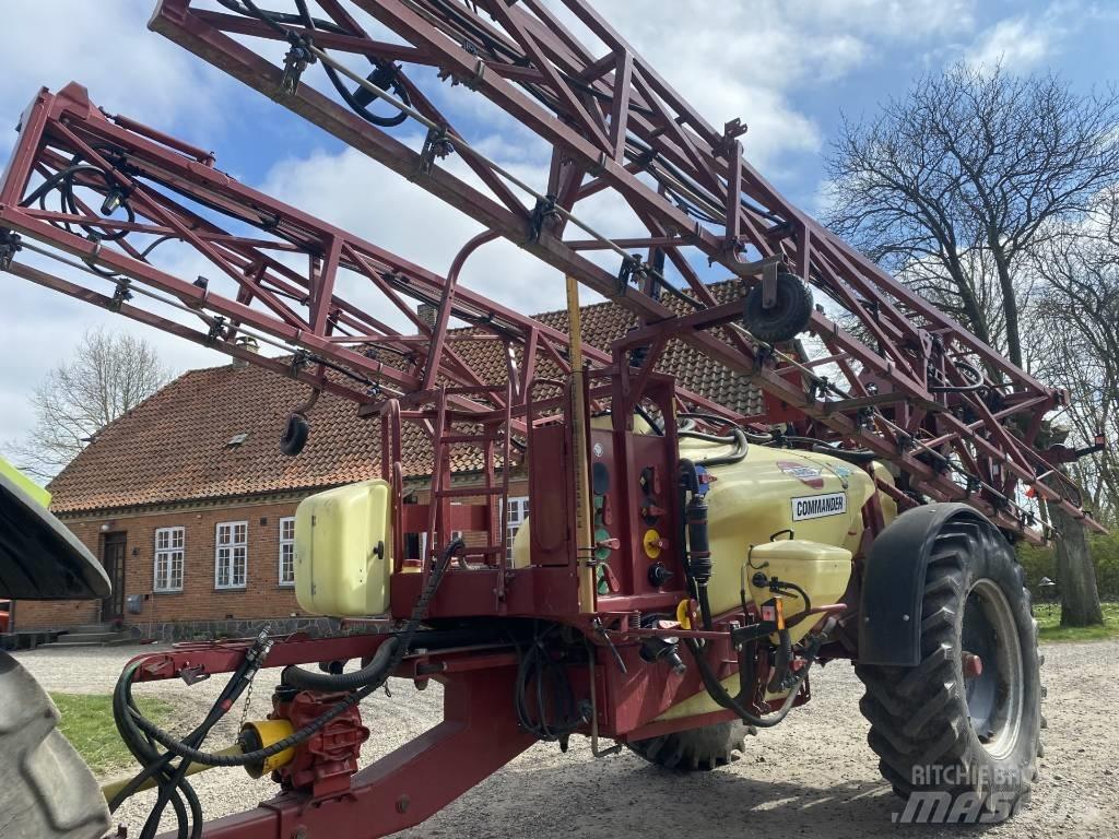 Hardi Commander 3200 牽引式噴霧機