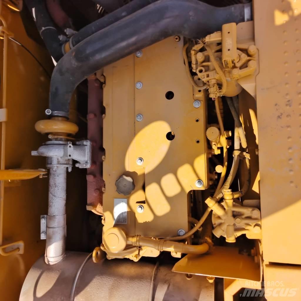 CAT 320 D 履帶式 挖土機/掘鑿機/挖掘機
