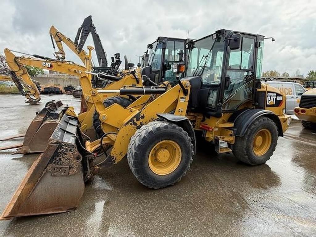 CAT 908M 輪胎式裝載機