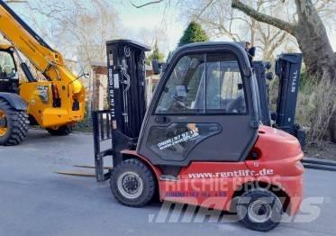 Manitou MI 25 柴油卡車