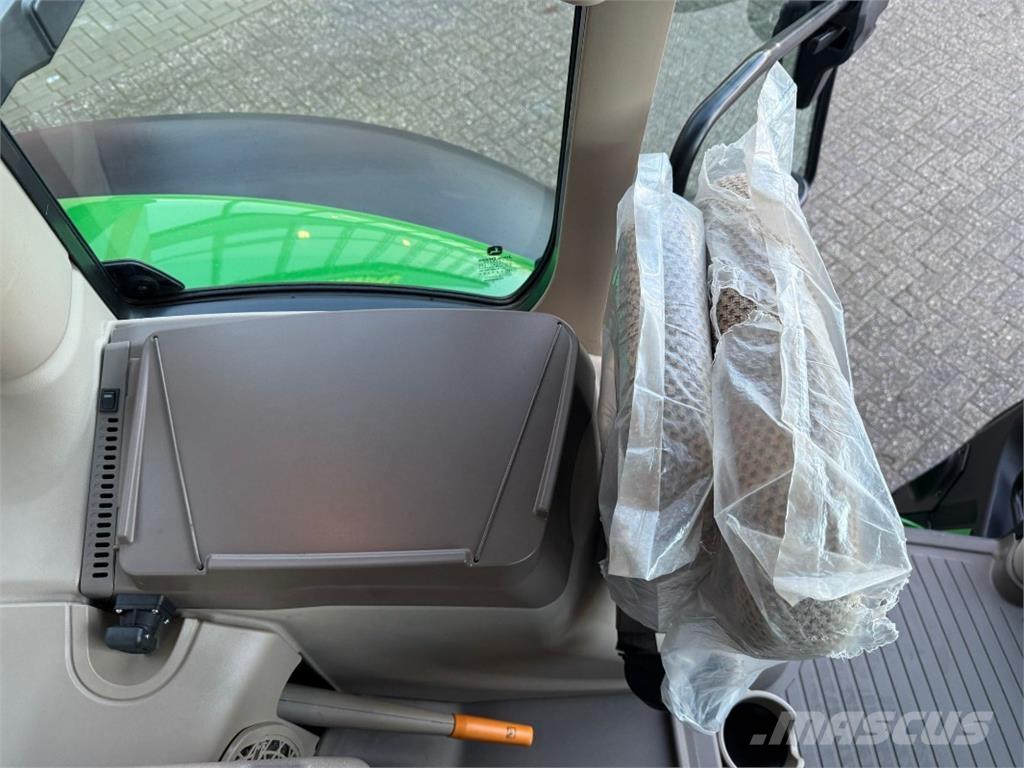 John Deere 6R185 曳引機