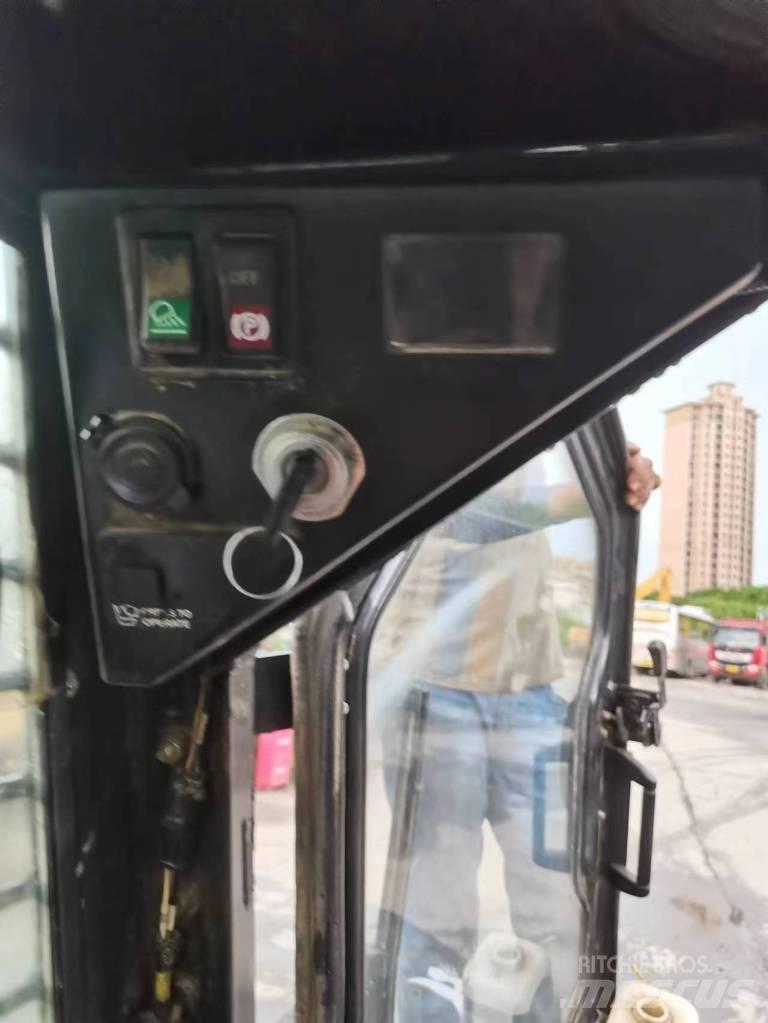 Bobcat S 250 滑移轉向裝載機