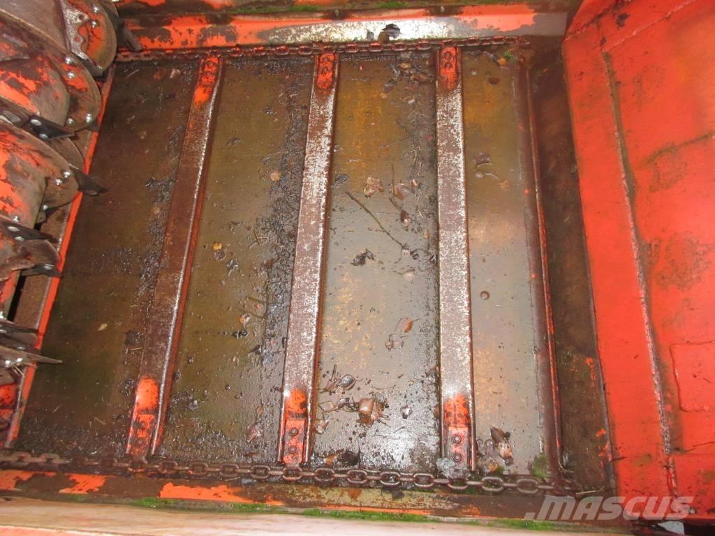 Kuhn Primor 3560 草捆撕碎機、切割機、拆袋機