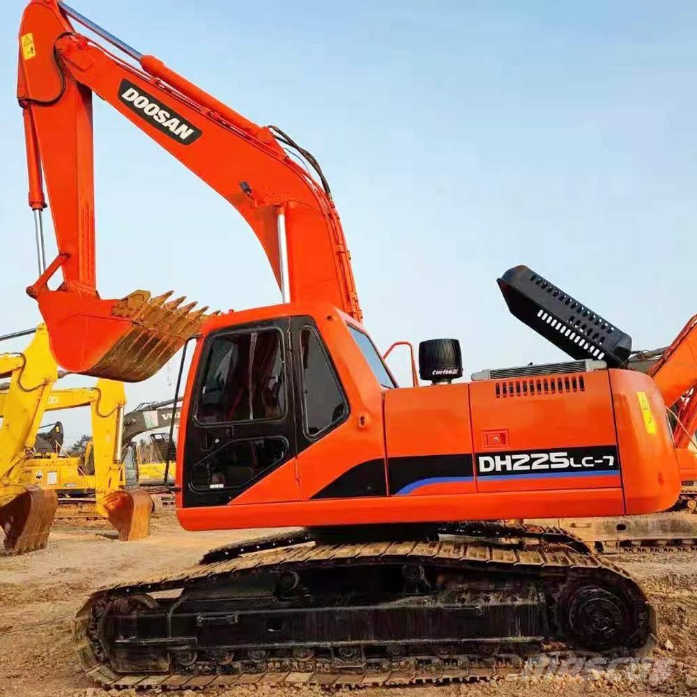 Doosan 225 履帶式 挖土機/掘鑿機/挖掘機