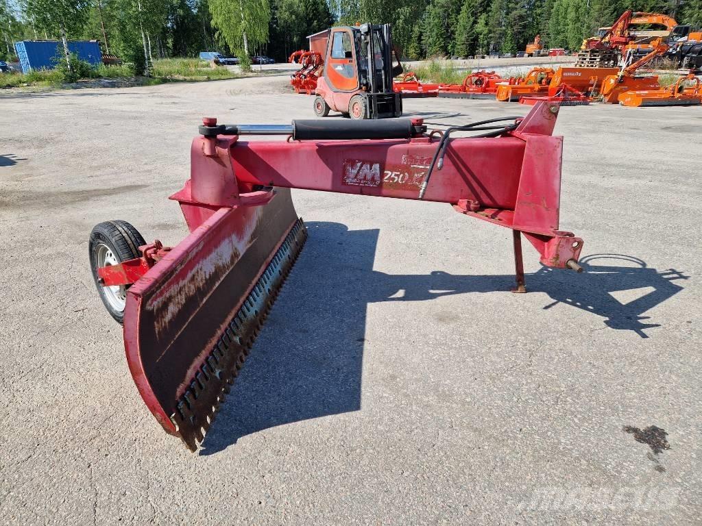 VM 250JH 刮路機