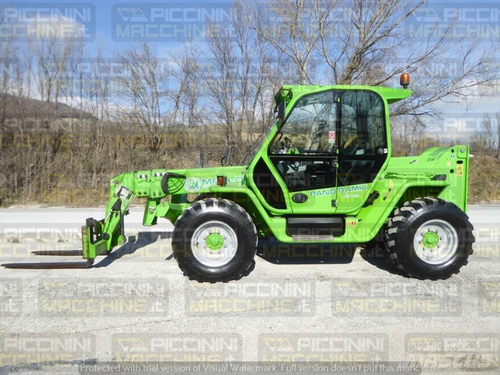 Merlo P38.13 伸縮臂操作車