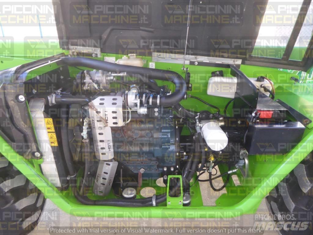 Merlo P38.13 伸縮臂操作車